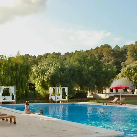 Llucatx Menorca מלון